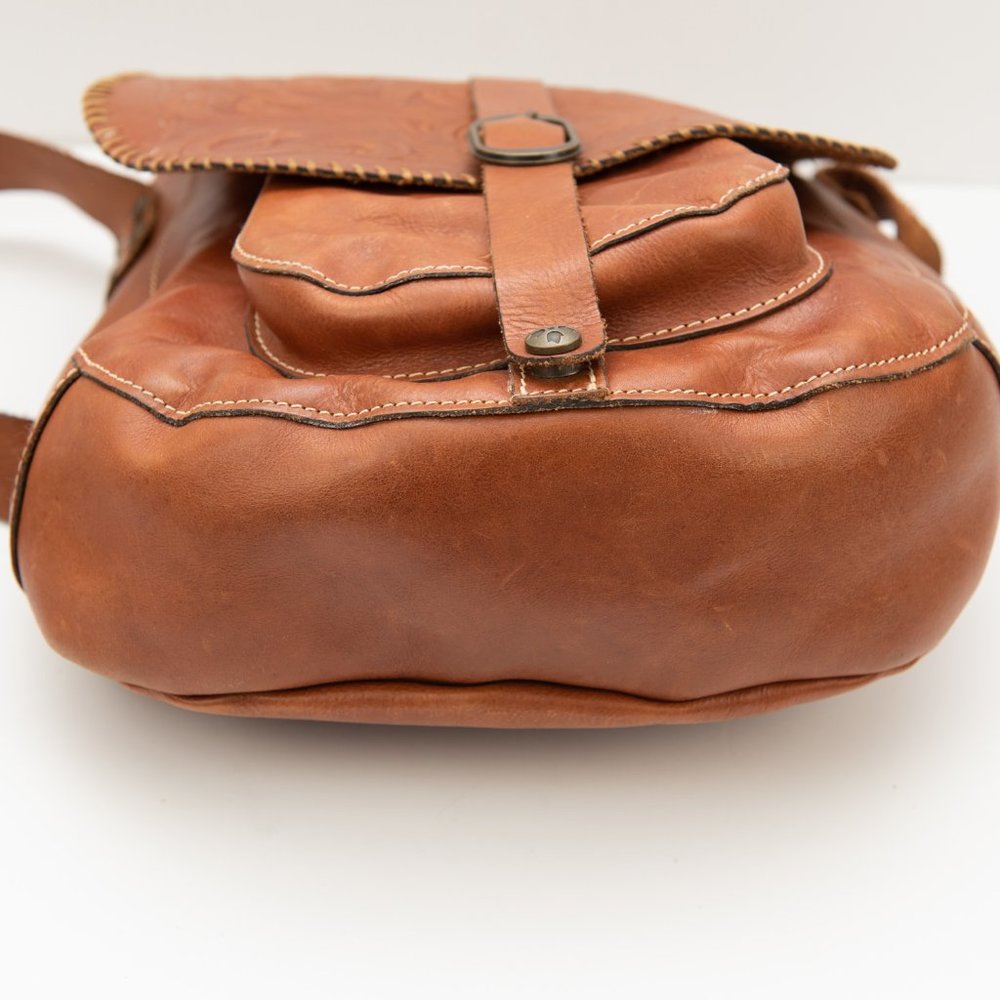 Patricia Nash Barcellona Purse Saddle Bag Tooled 100% Leather Camel Brown - Picture 6 of 12